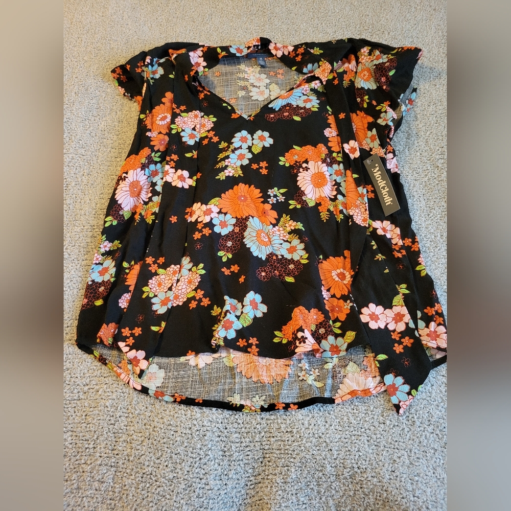 🌼B2G1🌼 Modcloth Black Floral Blouse NWT